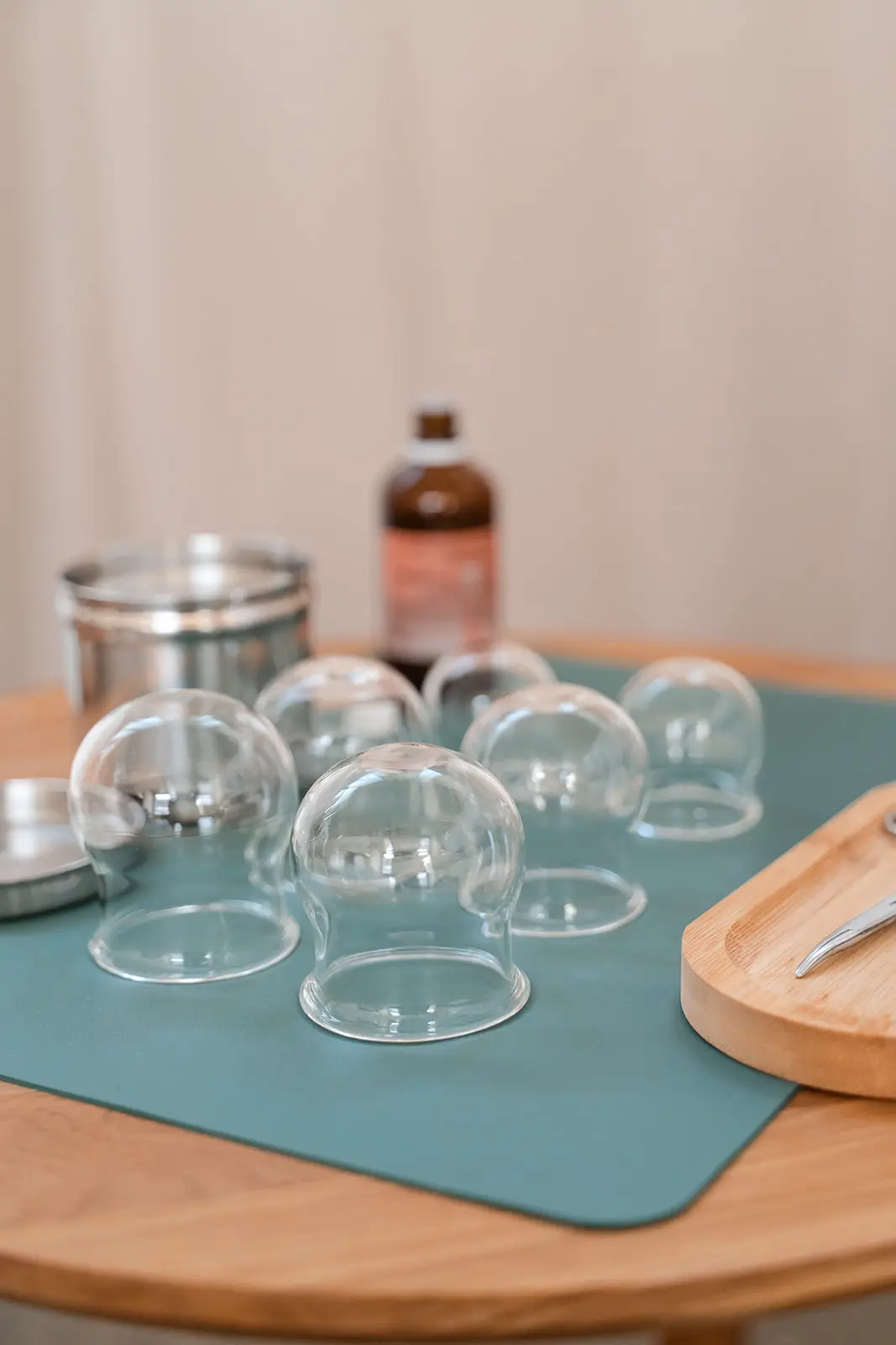 Schröpfgläser für die Schröpftherapie in der Praxis für Chinesische Medizin Allgäu